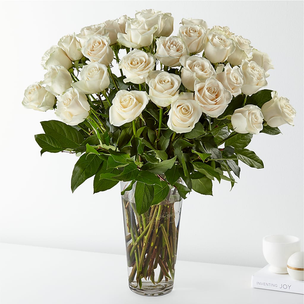 Long Stem White Rose Bouquet – WARD'S FLORIST AND GREENHOUSE, Beverly MA