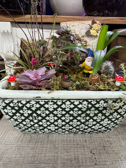 Gnome's Woodland Workday Garden