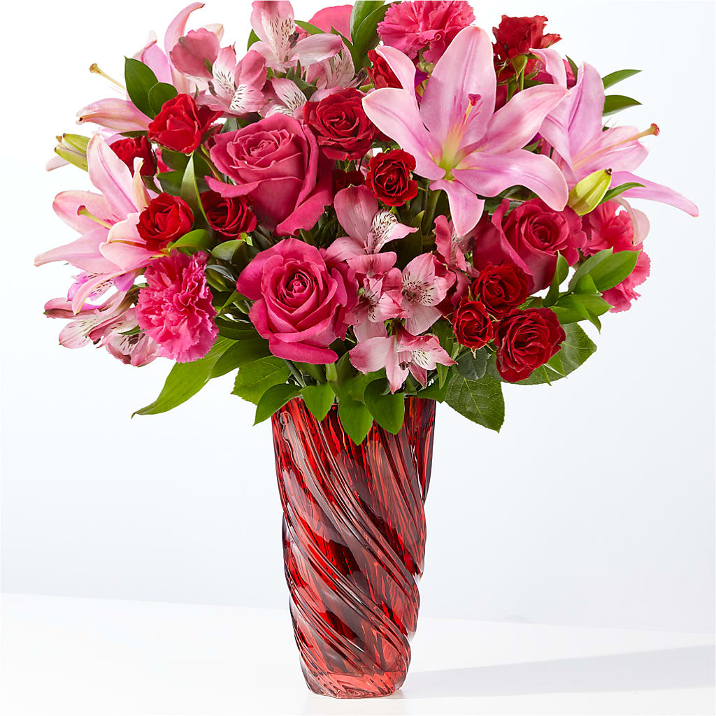 In Love Bouquet with Luxe Swirl Vase – WARD'S FLORIST AND GREENHOUSE, Beverly MA