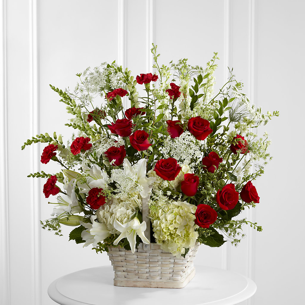In Loving Memory Arrangement – WARD'S FLORIST AND GREENHOUSE, Beverly MA
