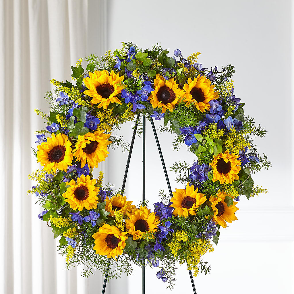 Bright Rays Wreath – WARD'S FLORIST AND GREENHOUSE, Beverly MA