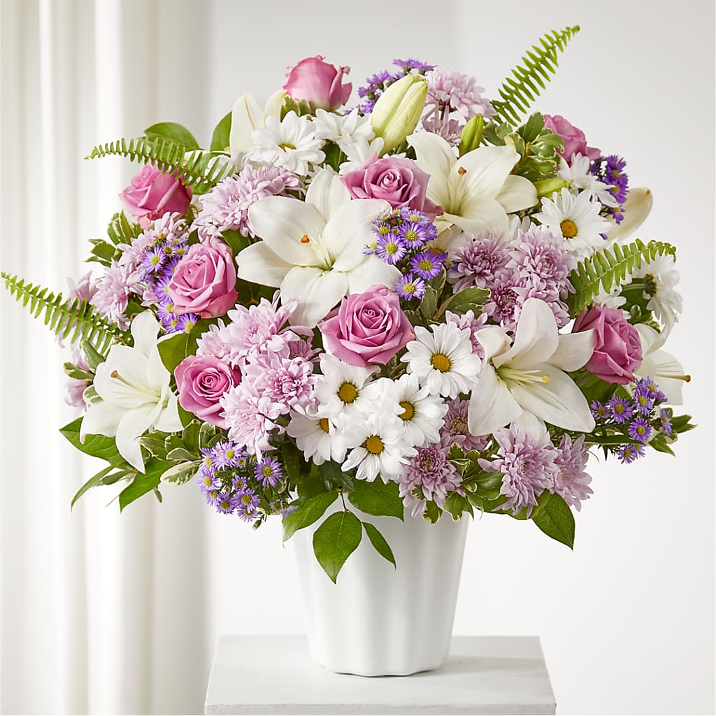 Warmest Thoughts Tabletop Basket – WARD'S FLORIST AND GREENHOUSE, Beverly MA