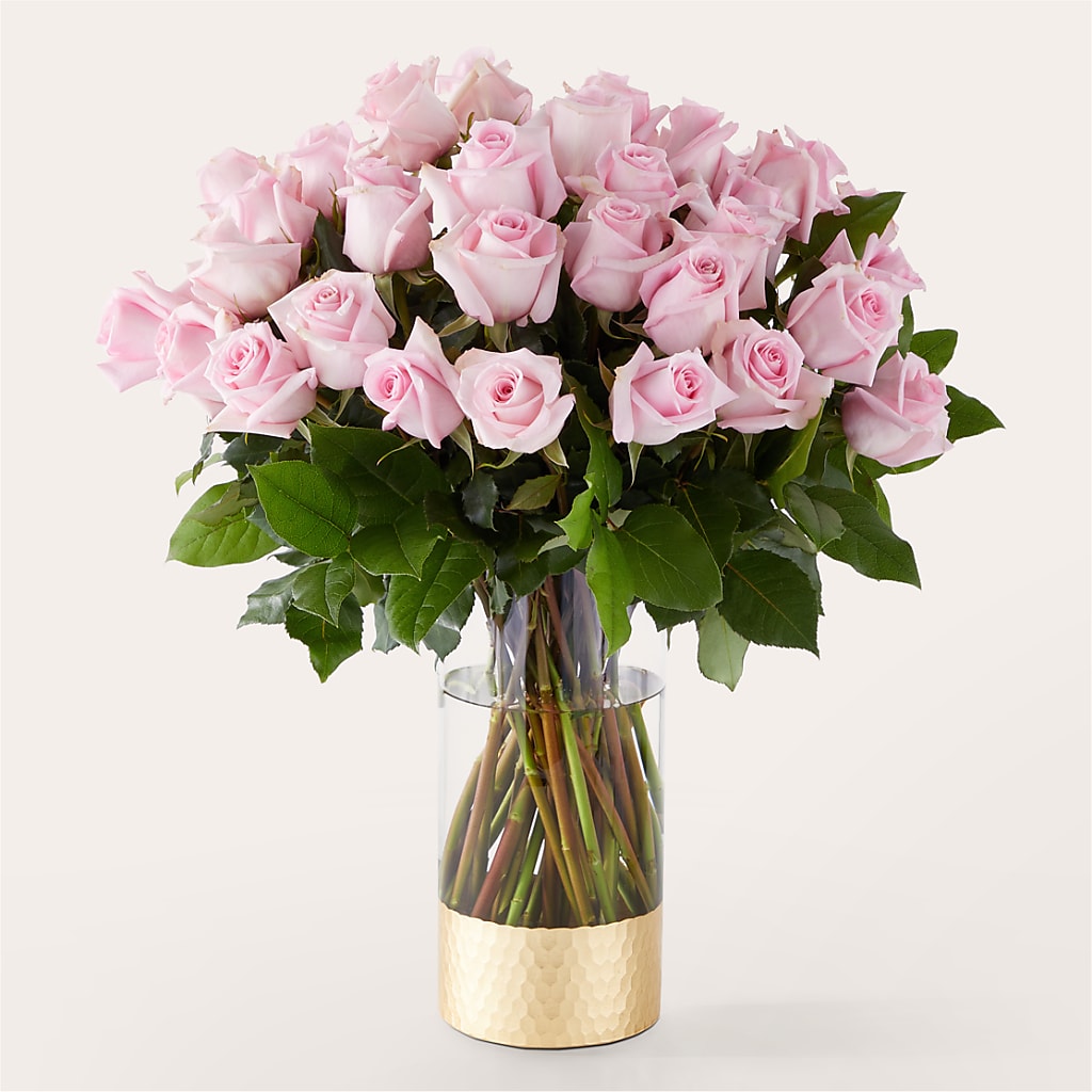 Picture Perfect Pink Rose Bouquet – WARD'S FLORIST AND GREENHOUSE, Beverly MA