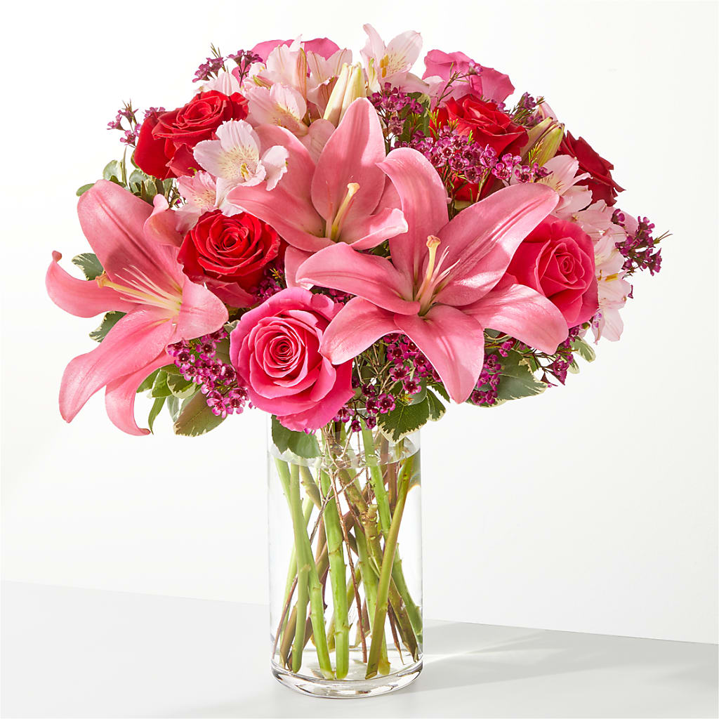 Lucky in Love Bouquet – WARD'S FLORIST AND GREENHOUSE, Beverly MA