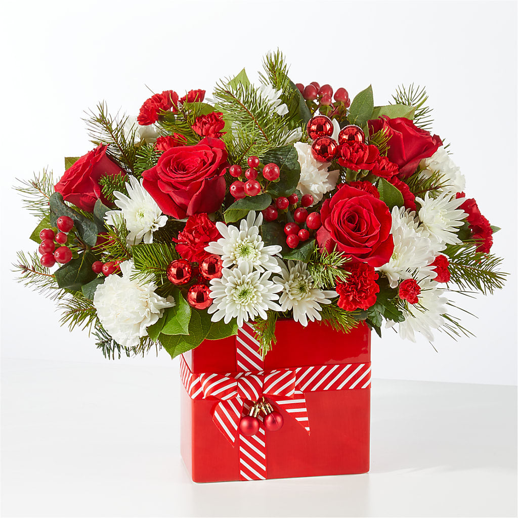 Presents Under the Tree Bouquet – WARD'S FLORIST AND GREENHOUSE, Beverly MA