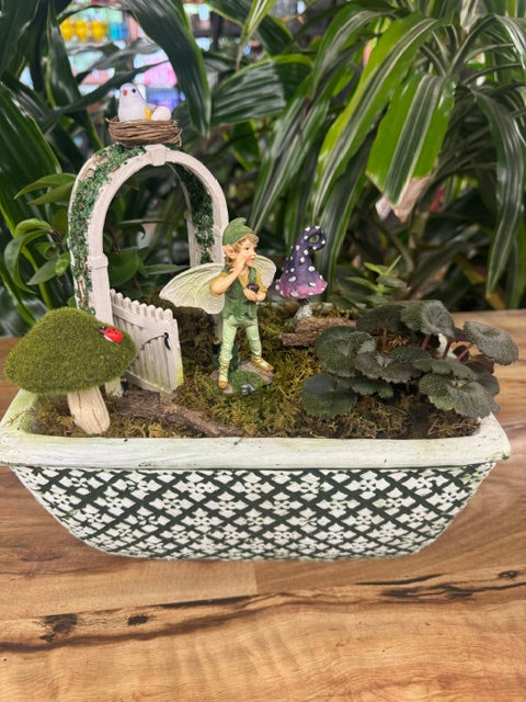 Brambly Nest Hideaway Fairy Garden