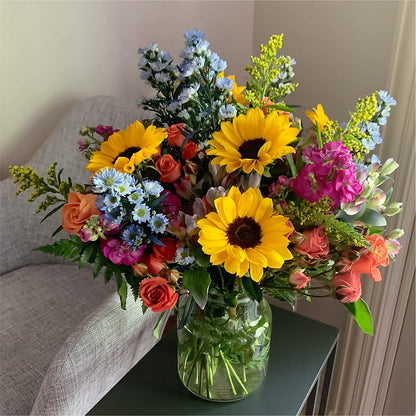 Rays of Life Bouquet – WARD'S FLORIST AND GREENHOUSE, Beverly MA