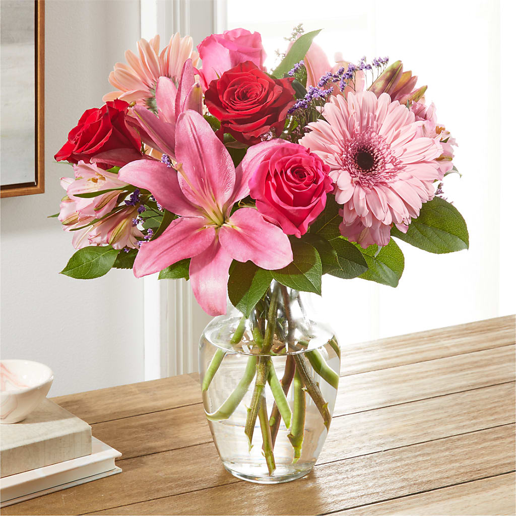Lots of Love Bouquet – WARD'S FLORIST AND GREENHOUSE, Beverly MA