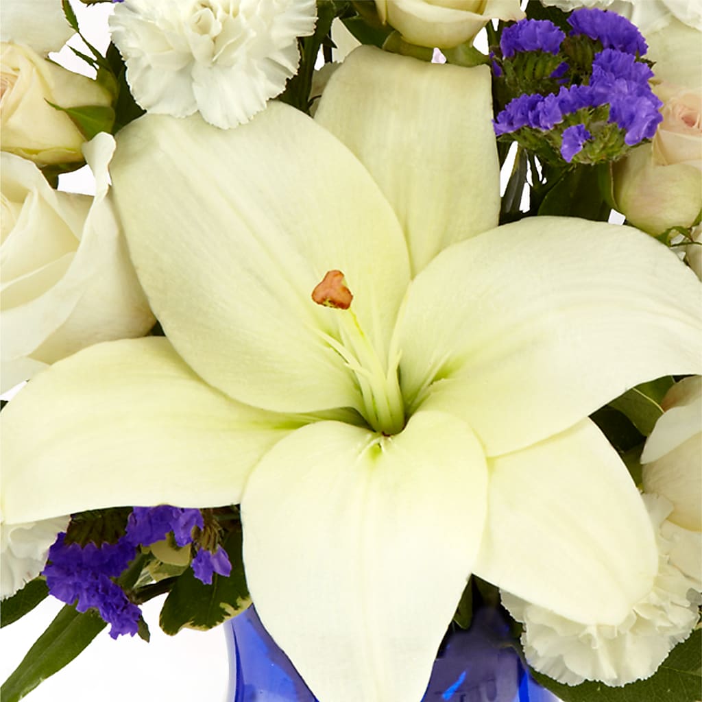 Sapphire Rush Bouquet – WARD'S FLORIST AND GREENHOUSE, Beverly MA