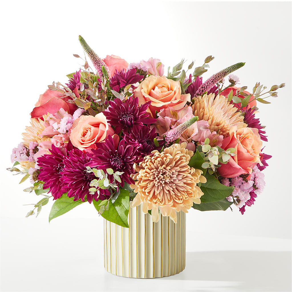 Berry Cobbler Bouquet with Ivory Vase – WARD'S FLORIST AND GREENHOUSE, Beverly MA