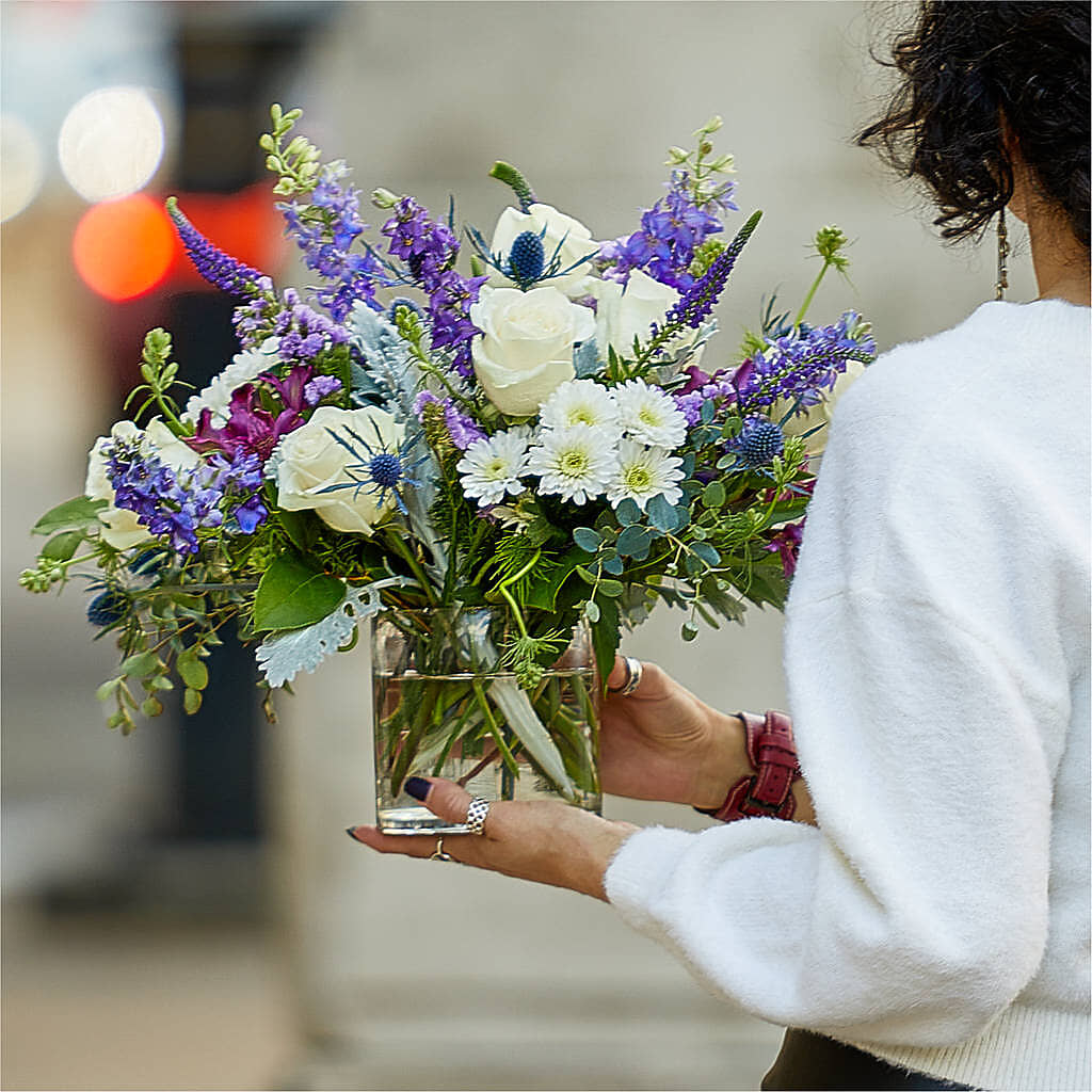 Shooting Star Bouquet – WARD'S FLORIST AND GREENHOUSE, Beverly MA