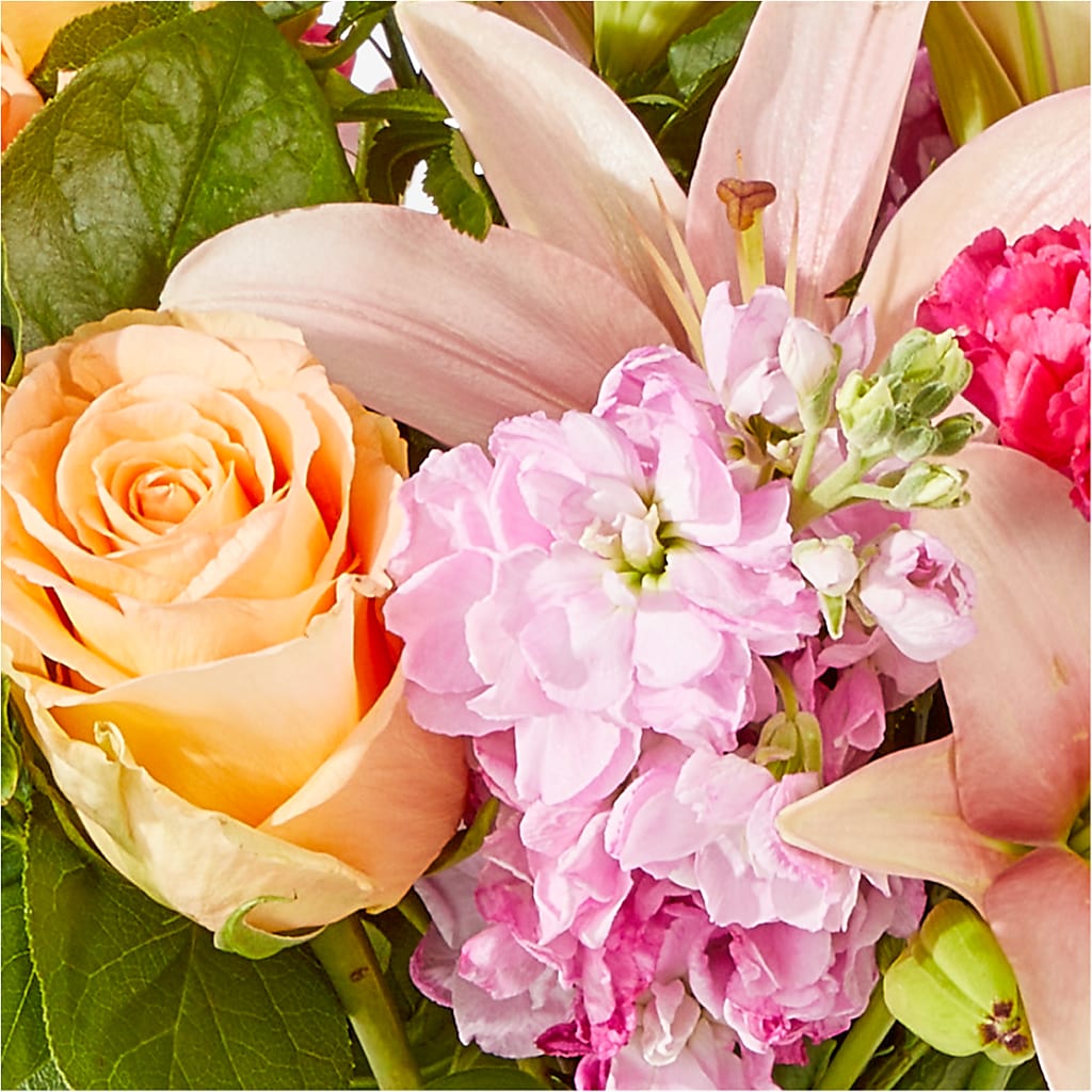 Bisous Bouquet – WARD'S FLORIST AND GREENHOUSE, Beverly MA