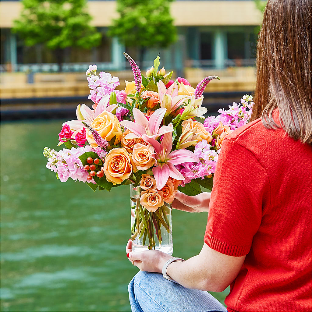 Bisous Bouquet – WARD'S FLORIST AND GREENHOUSE, Beverly MA
