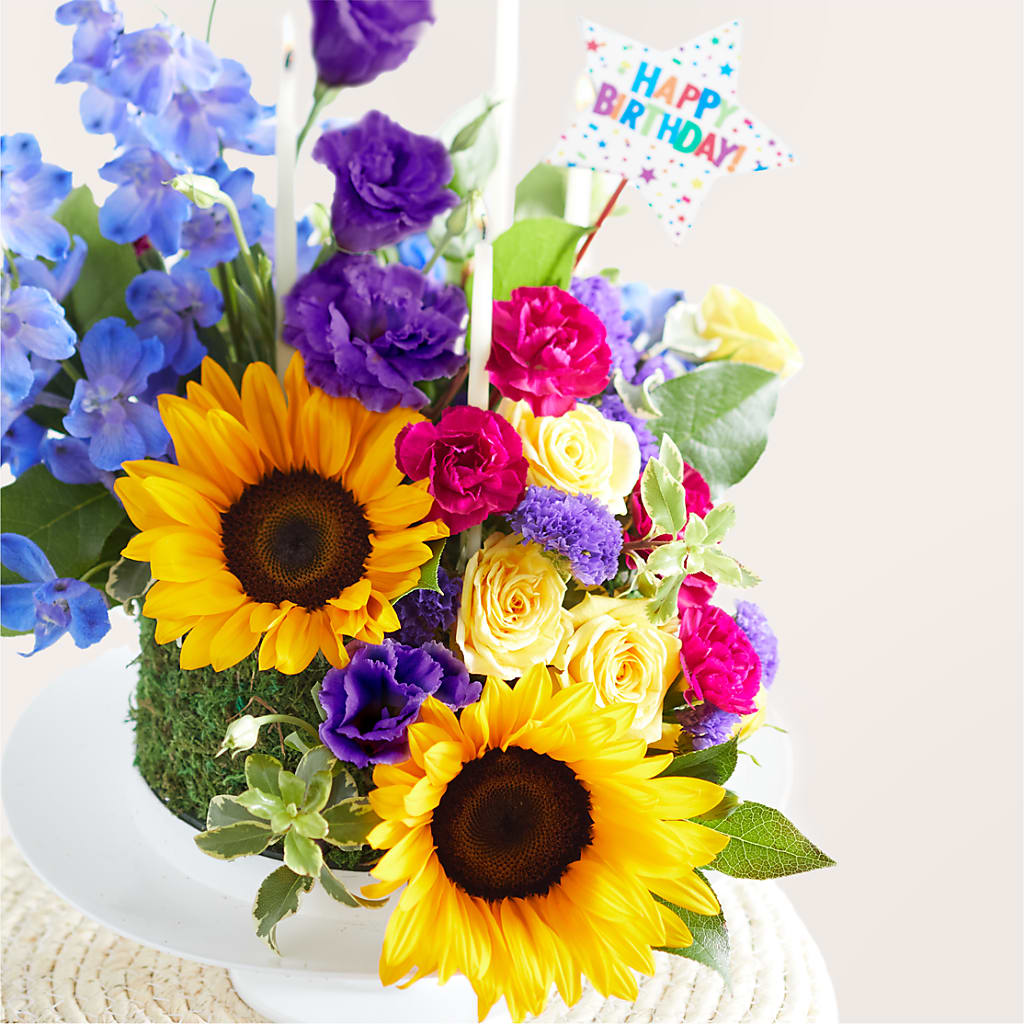 Star of the Day Floral Cake – WARD'S FLORIST AND GREENHOUSE, Beverly MA